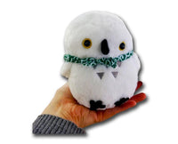 Chun Chun Friends Bird Plushie (white/green) Anime & Brands Poriesuteru
